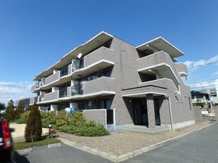 ヴェルディ羽川 A館の物件外観写真